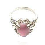 Gemstone Ring 039-9 -- Oval Faux Gemstone in Magenta with Polished Silver Finish